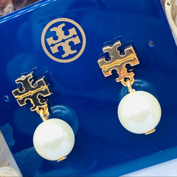 Tory Burch Gold Tone Logo Drop Pearl Earrings - Picture 6 of 8